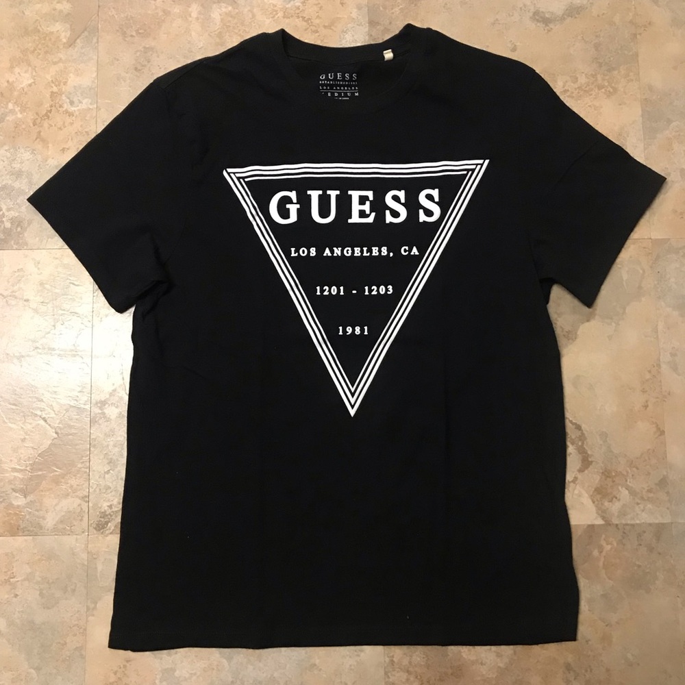 Guess Triangle Logo T-shirt